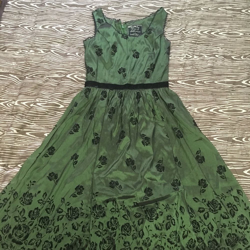 Bella Swan Hot Topic Neca Dress